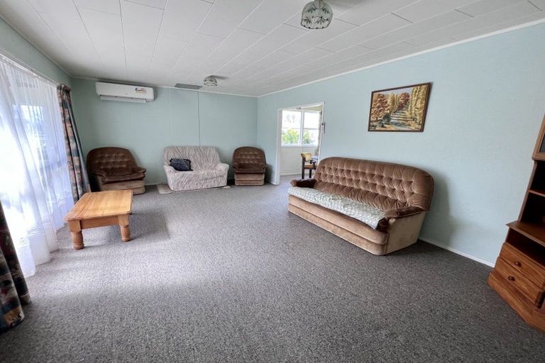 Photo of property in 15 Frances Street, Tirau, 3410