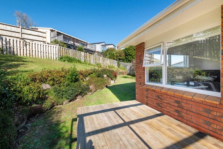 Photo of property in 80 Glencoe Road, Browns Bay, Auckland, 0630