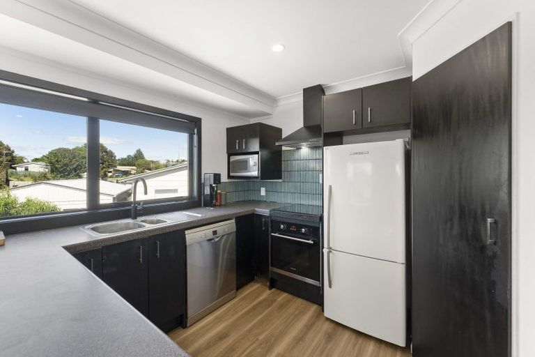 Photo of property in 14a Bayly Place, Te Puke, 3119