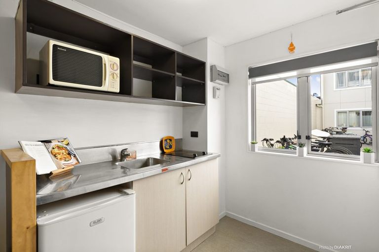 Photo of property in Martin Square Apartments, 114/20 Martin Square, Te Aro, Wellington, 6011