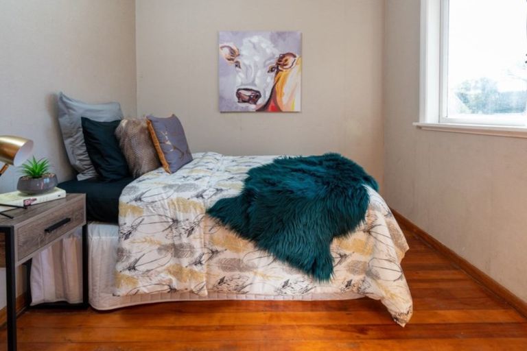 Photo of property in 22 Anthony Street, Tawa, Wellington, 5028