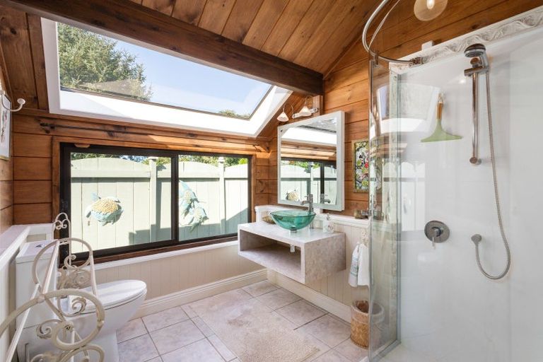 Photo of property in 31 Ongare Point Road, Tahawai, Katikati, 3170