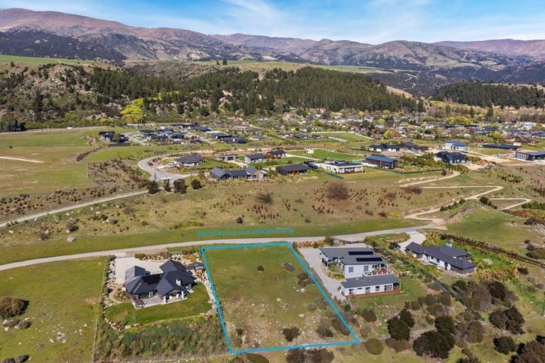 Photo of property in 16 Jackson Rise, Luggate, Wanaka, 9383