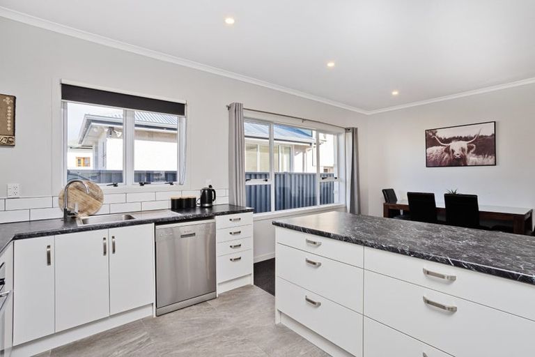 Photo of property in 549 Tweed Street, Newfield, Invercargill, 9812