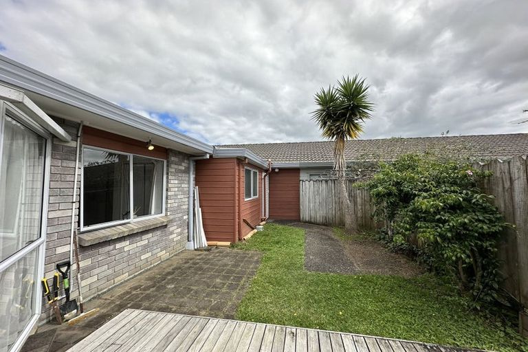 Photo of property in 2/55 Clydesdale Avenue, Somerville, Auckland, 2014