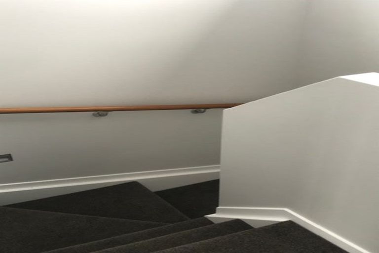 Photo of property in 11m Clearwater Cove, West Harbour, Auckland, 0618