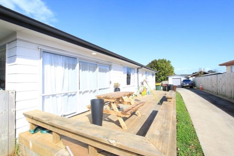 Photo of property in 23 Benton Place, Manurewa, Auckland, 2102