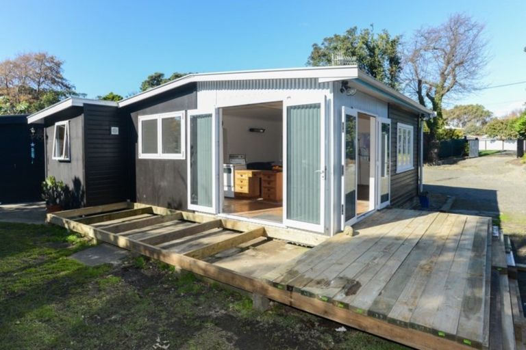 Photo of property in 317 Clifton Road, Te Awanga, 4102