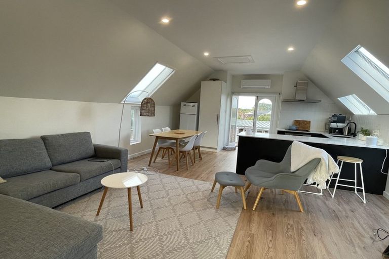 Photo of property in 7/38 Kitchener Road, Milford, Auckland, 0620