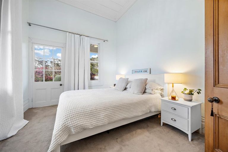 Photo of property in 124 Rimmer Road, Helensville, 0875