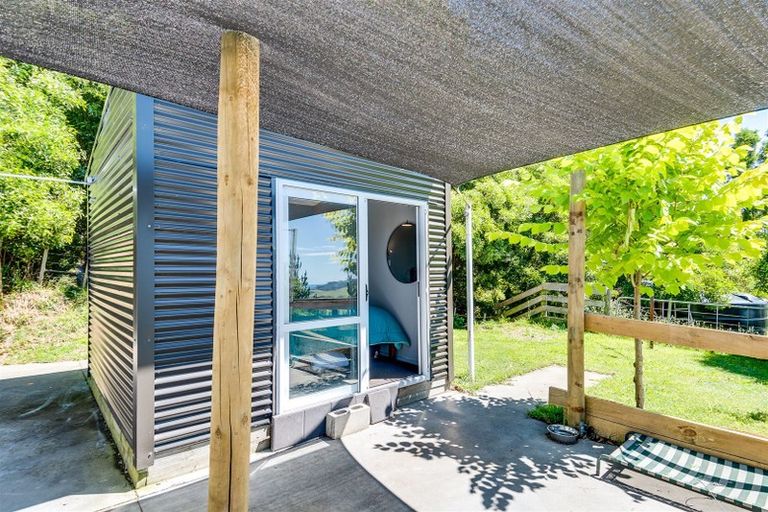 Photo of property in 420 Hedgeley Road, Eskdale, Napier, 4182