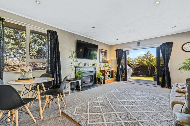 Photo of property in 4 Manurere Street, Hei Hei, Christchurch, 8042