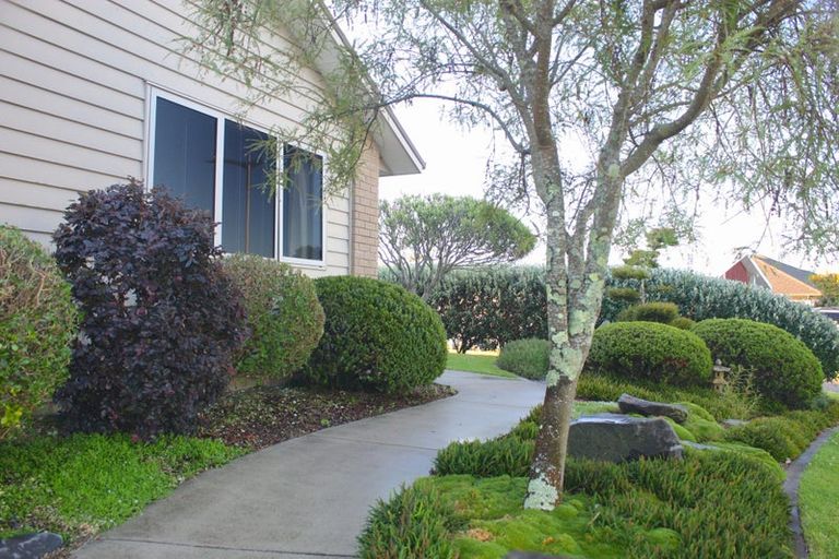 Photo of property in 31 Mortlake Heights, Pyes Pa, Tauranga, 3112