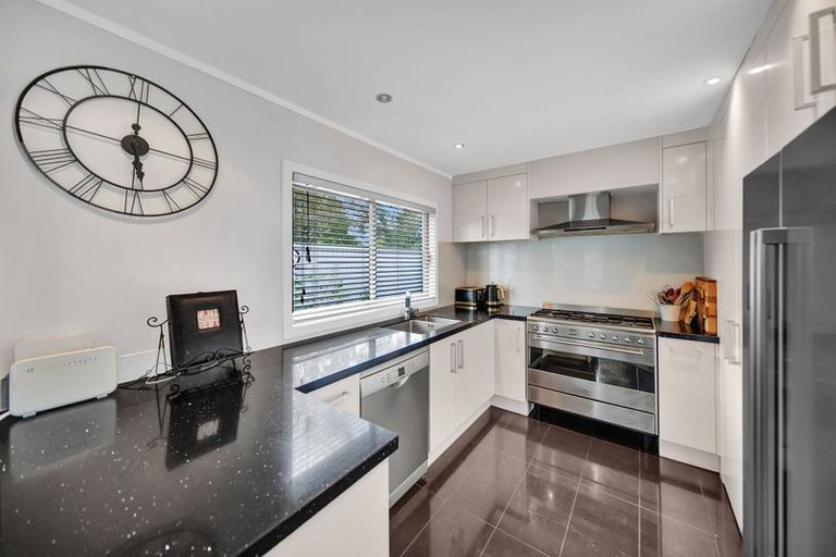 Photo of property in 79 Beach Road, Pahurehure, Papakura, 2113