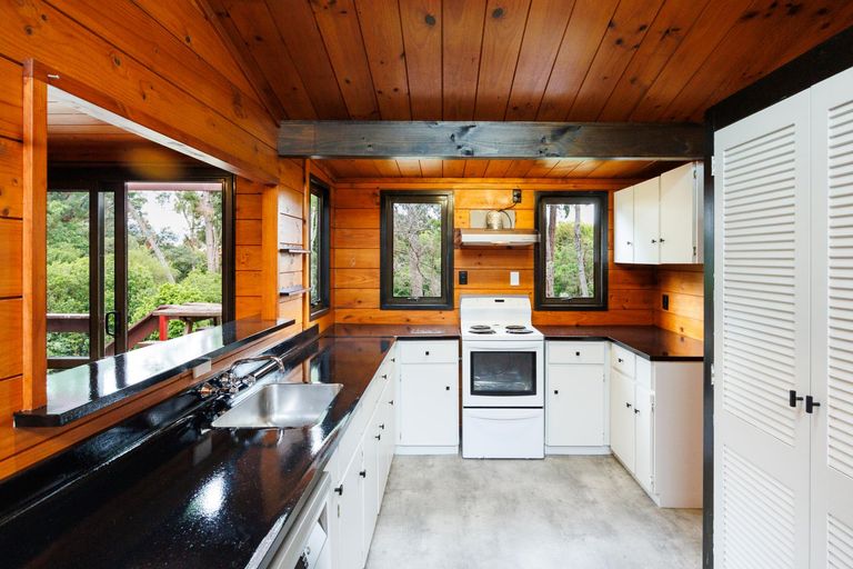 Photo of property in 5 Fernwood Place, Fitzherbert, Palmerston North, 4410