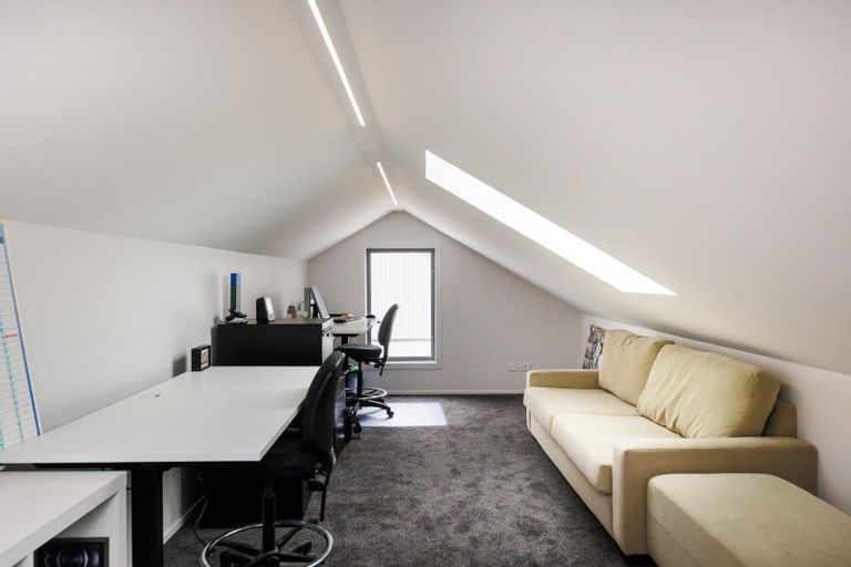 Photo of property in 12 Colquhoun Way, Kelvin Grove, Palmerston North, 4470