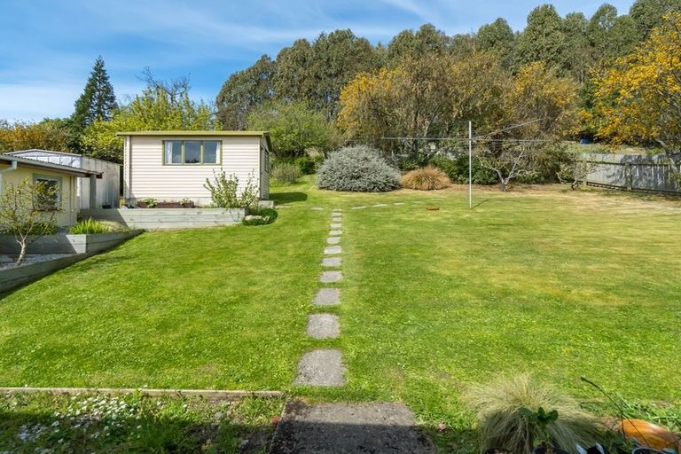 Photo of property in 4 Mckenzie Street, Palmerston, 9430