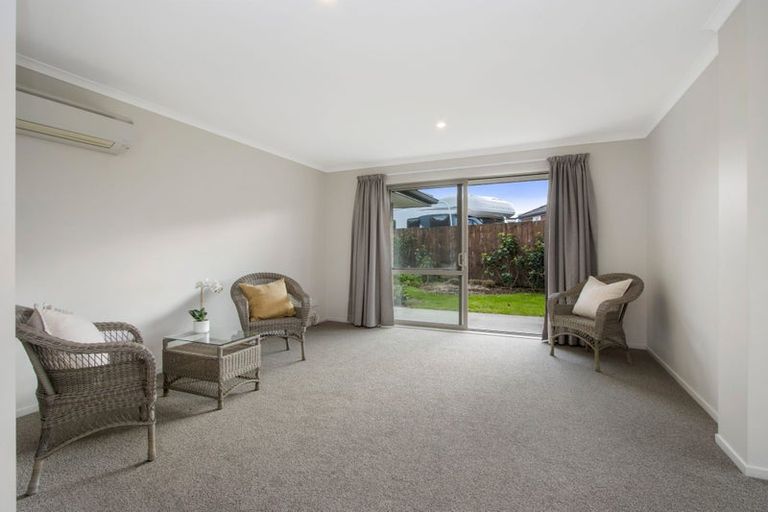 Photo of property in 21 Hoggard Place, Katikati, 3129