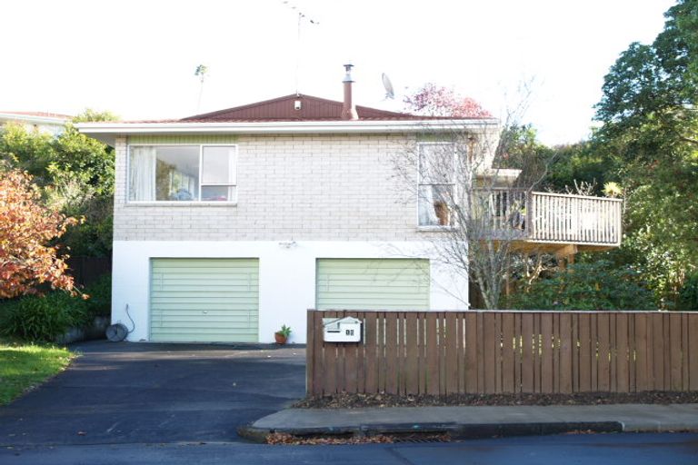Photo of property in 12 Tanglewood Place, Cockle Bay, Auckland, 2014