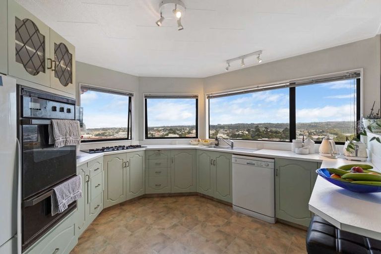 Photo of property in 33 Hipango Terrace, Durie Hill, Whanganui, 4500