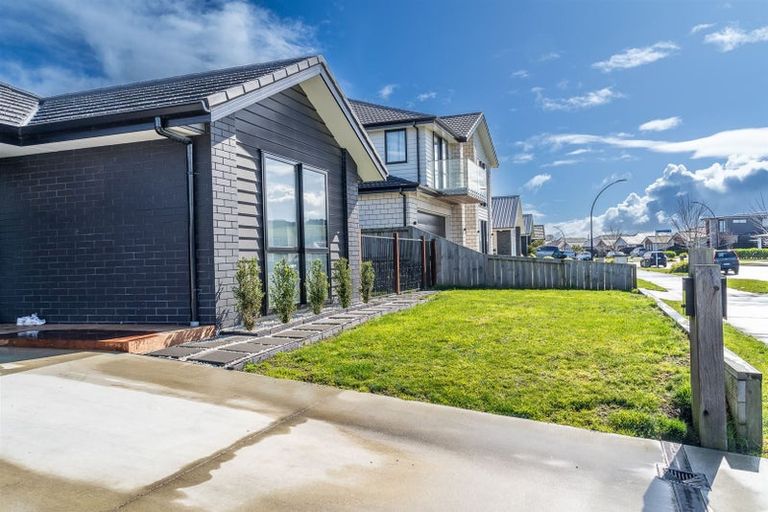 Photo of property in 19 Kimbrae Drive, Rototuna North, Hamilton, 3210