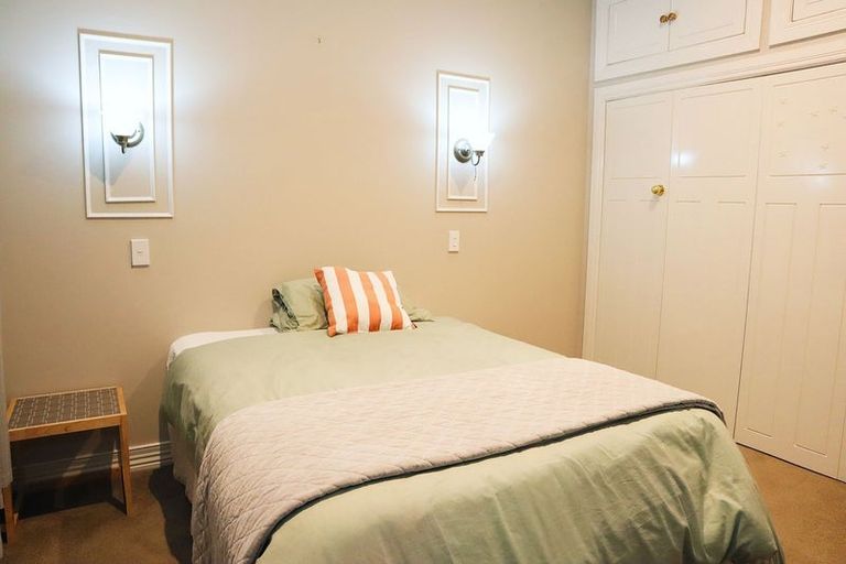 Photo of property in 18 Charlton Avenue, Mount Eden, Auckland, 1024