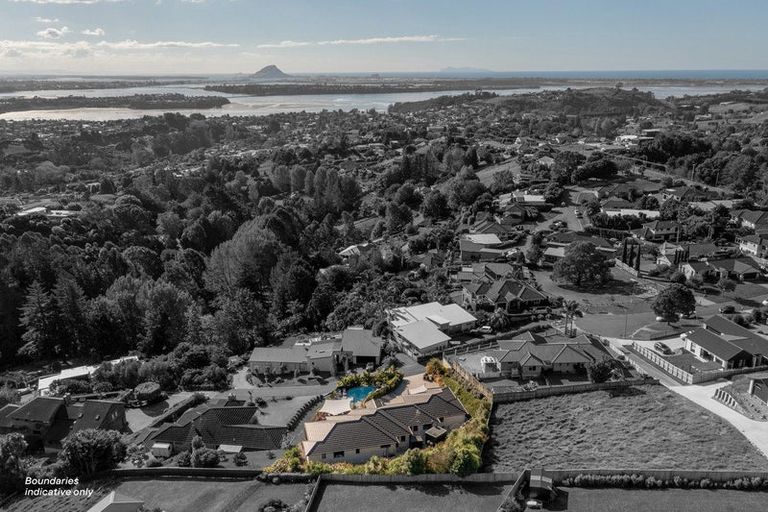 Photo of property in 29 Holcombrooke Lane, Welcome Bay, Tauranga, 3175