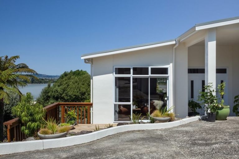 Photo of property in 73 Goods Road, Otumoetai, Tauranga, 3110