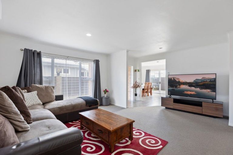 Photo of property in 61c Queen Road, Bellevue, Tauranga, 3110