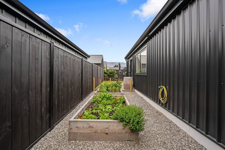 Photo of property in 15 Bragato Way, Cromwell, 9310