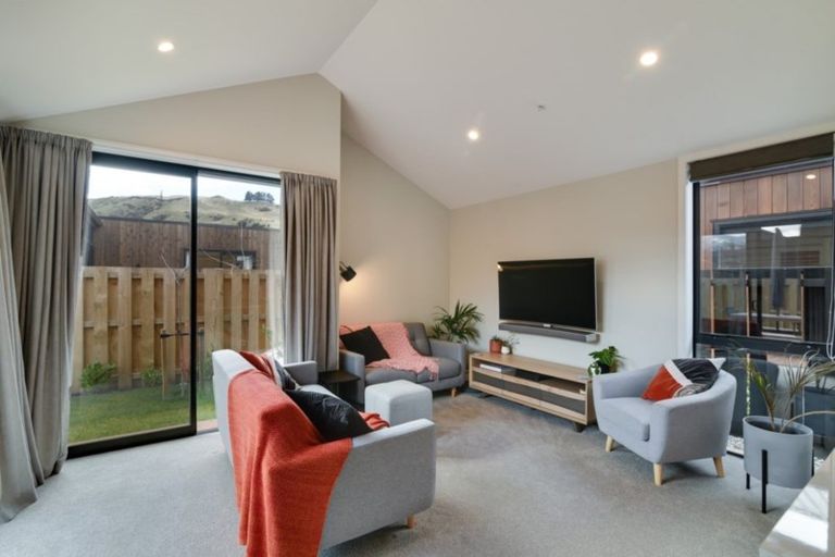 Photo of property in 3 Lorne Street, Lake Hayes, Queenstown, 9304