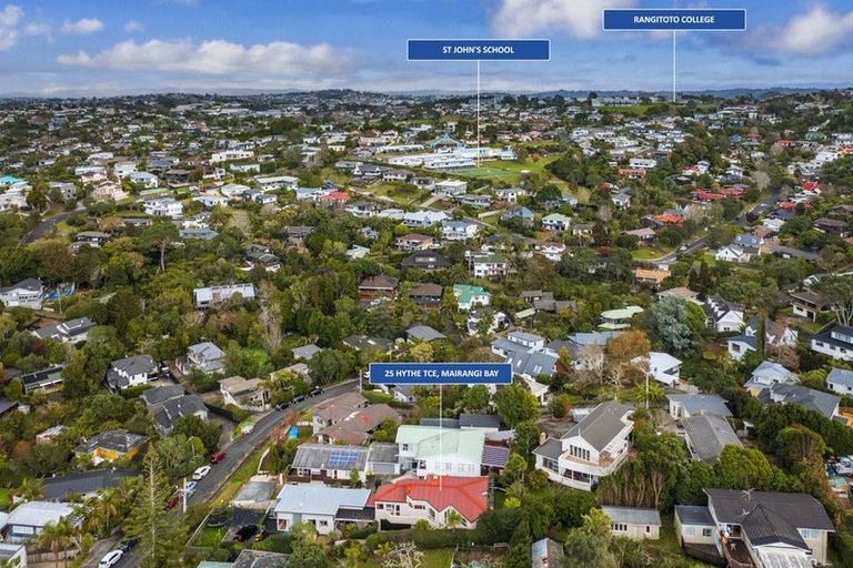 Photo of property in 1/25 Hythe Terrace, Mairangi Bay, Auckland, 0630