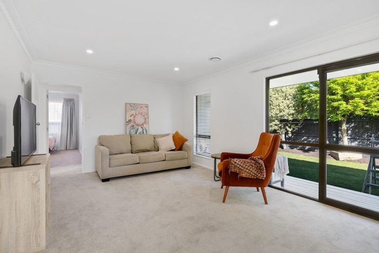 Photo of property in 1/27 Royleen Street, Casebrook, Christchurch, 8051