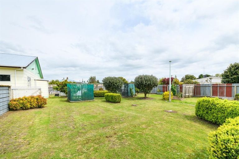 Photo of property in 201 Bridge Street, Bulls, 4818