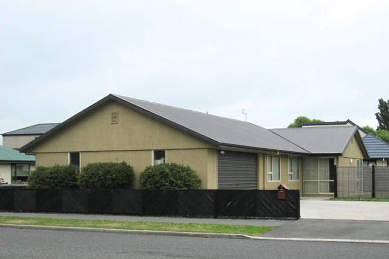 Photo of property in 131 Saint Johns Street, Bromley, Christchurch, 8062