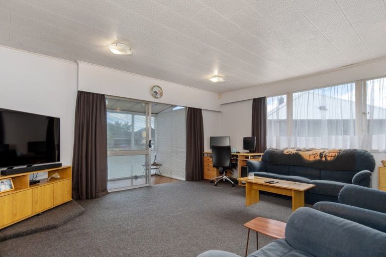 Photo of property in 18 Surrey Grove, Parkvale, Tauranga, 3112