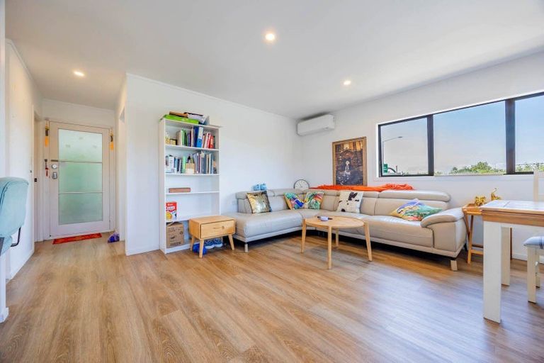 Photo of property in 5 Sylvan Avenue, Northcote, Auckland, 0627