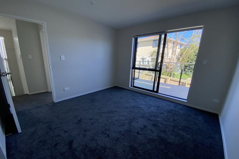 Photo of property in 1b Westall Road, New Lynn, Auckland, 0600