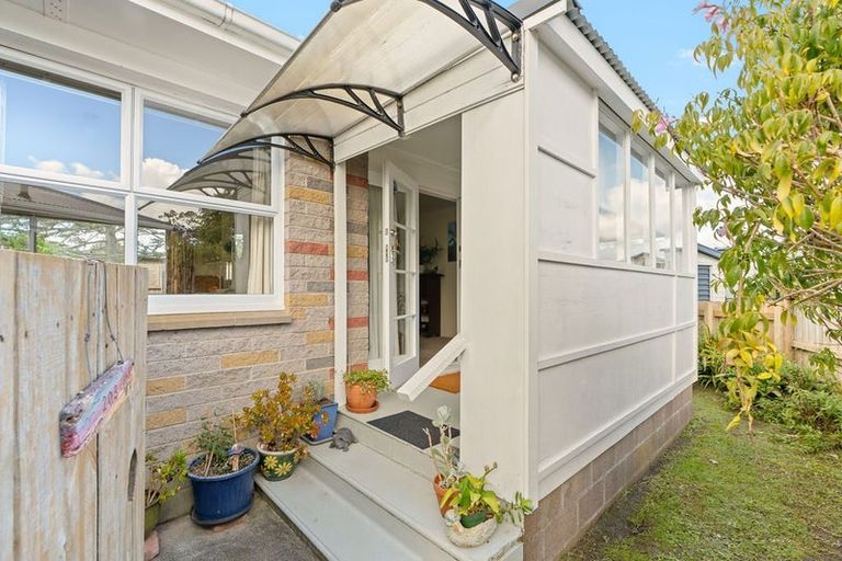 Photo of property in 203 Parkhurst Road, Parakai, 0830