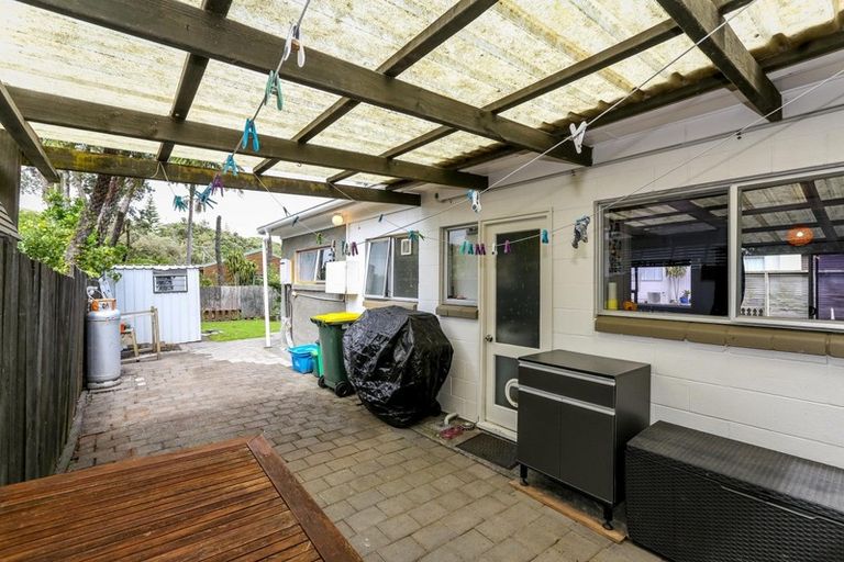 Photo of property in 48b Pitcairn Street, Oakura, 4314