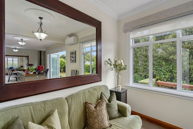 Photo of property in 9b Portland Drive, Mangorei, New Plymouth, 4312