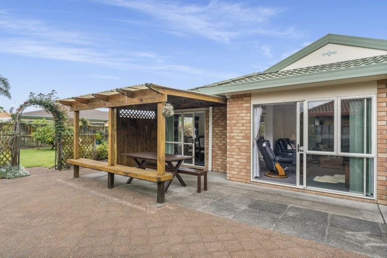 Photo of property in 687 Gloucester Road, Papamoa Beach, Papamoa, 3118