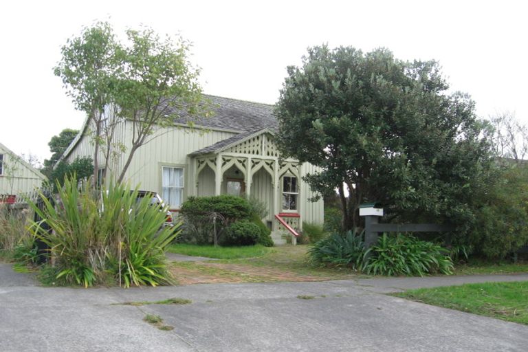 Photo of property in 51 Clifton Terrace, Fitzherbert, Palmerston North, 4410