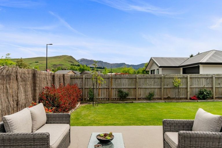 Photo of property in 9 Red Cottage Drive, Lake Hayes, Queenstown, 9304