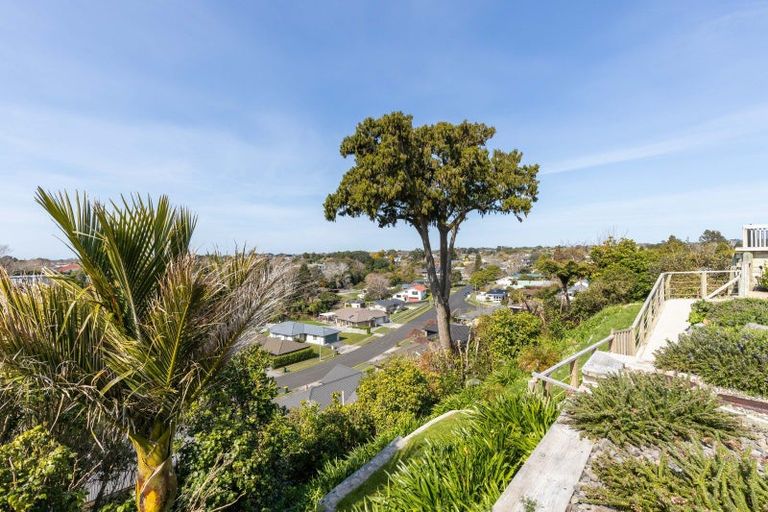 Photo of property in 11f Lemont Place, Westown, New Plymouth, 4310