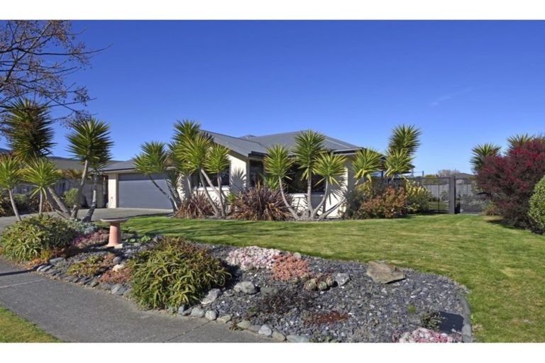 Photo of property in 31 Monaco View, Stoke, Nelson, 7011