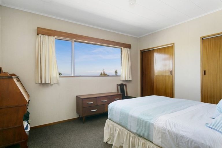 Photo of property in 66 Kurupae Road, Hilltop, Taupo, 3330