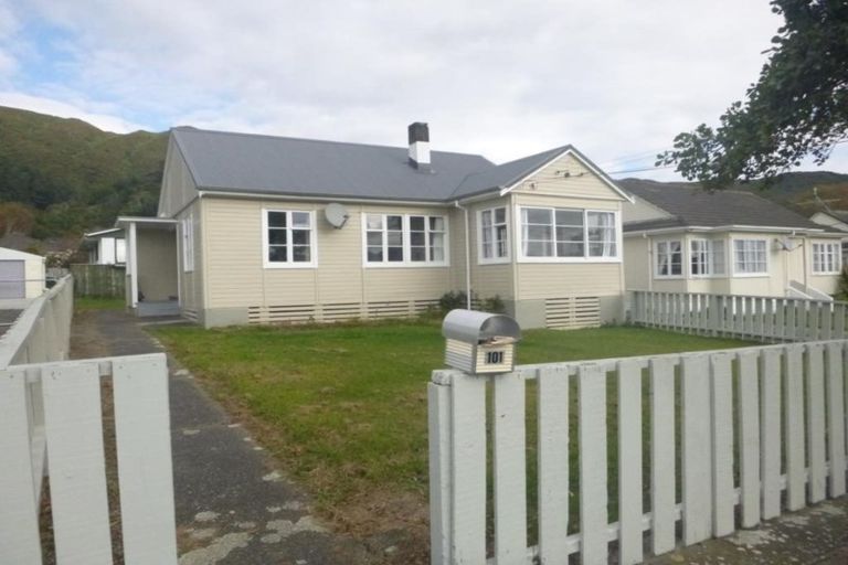 Photo of property in 101 Wilkie Crescent, Naenae, Lower Hutt, 5011