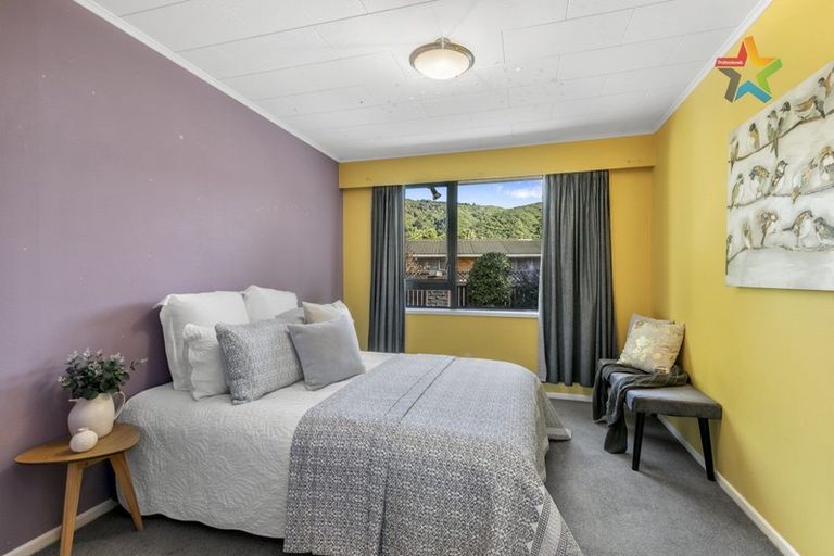 Photo of property in 30 Akron Grove, Totara Park, Upper Hutt, 5018