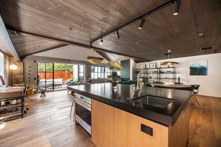 Photo of property in Ford Lofts, 4/15a Augustus Terrace, Parnell, Auckland, 1052